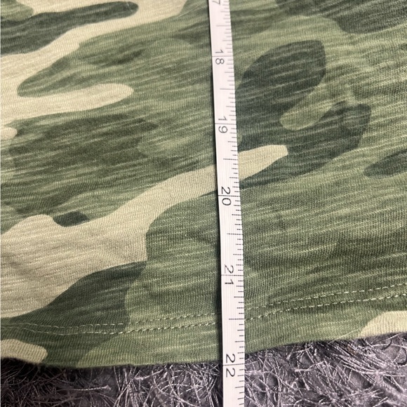 Camp Print Tee! - Picture 10 of 12